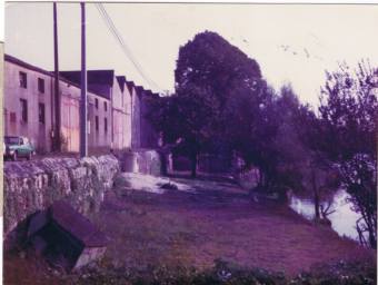 Port-la-Pierre ancienne usine août 1985